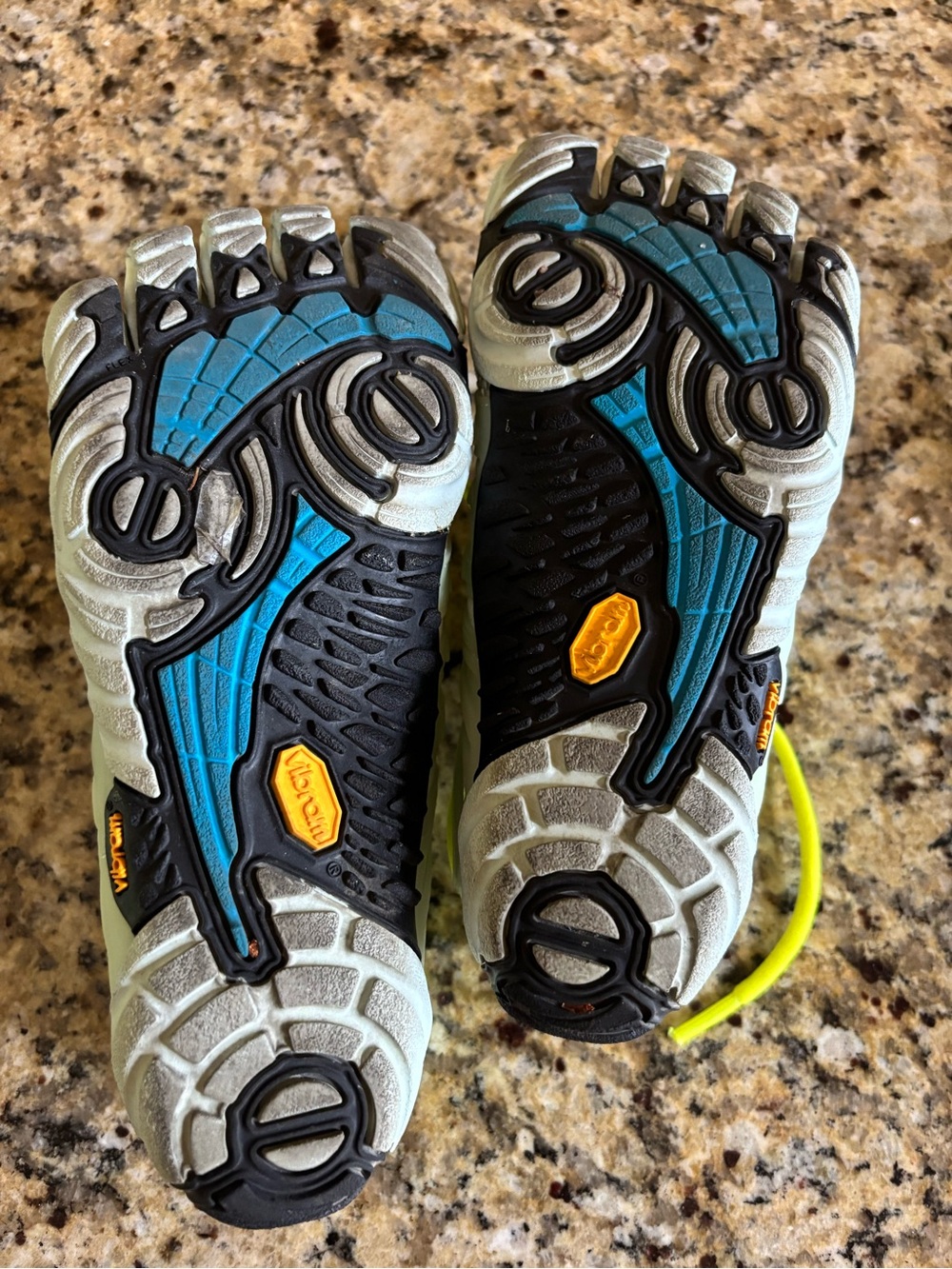 Vibram FiveFingers Pale Green with Neon Yellow Accents - Picture 3 of 5